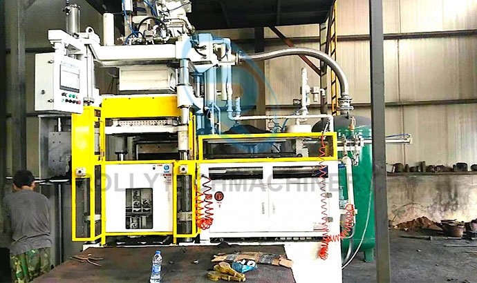 Flaskless Molding Machine